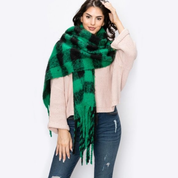 Accessories - Oversized Plaid Green Black Plaid Blanket Fringe Scarf